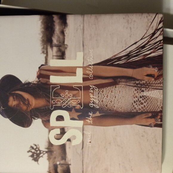 Spell and the Gypsy Collective Coffee Table book IMMACULATE CONDITION - Picture 8 of 10